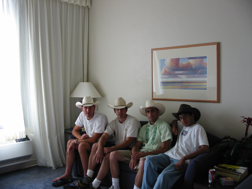 CA Cowboys in AZ.JPG, 6/22/2001, 167 kB