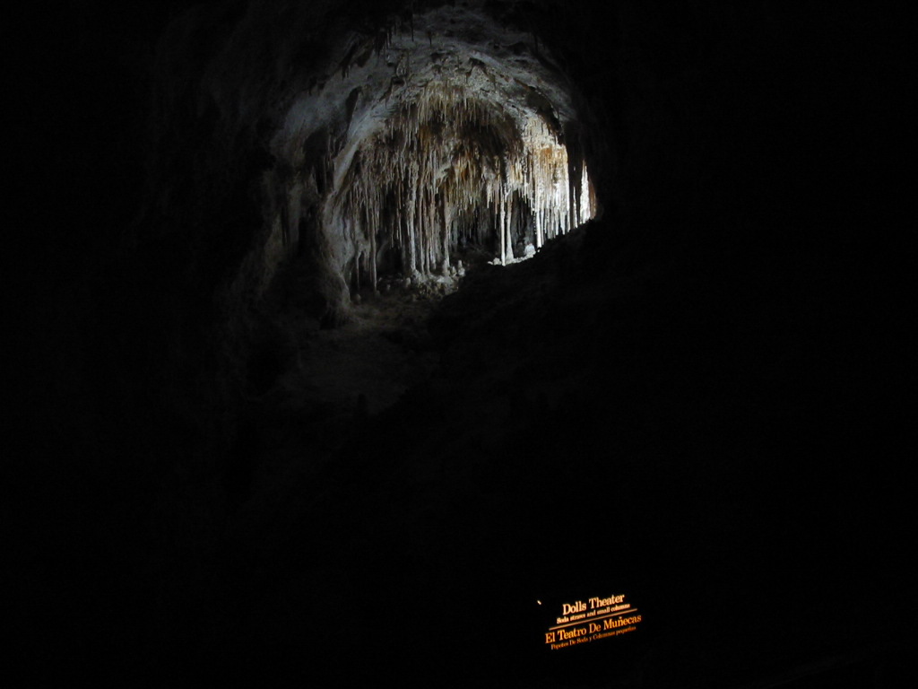 Caverns 16.JPG, 6/23/2001, 112 kB