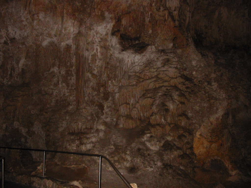 Caverns 3.JPG, 6/23/2001, 221 kB